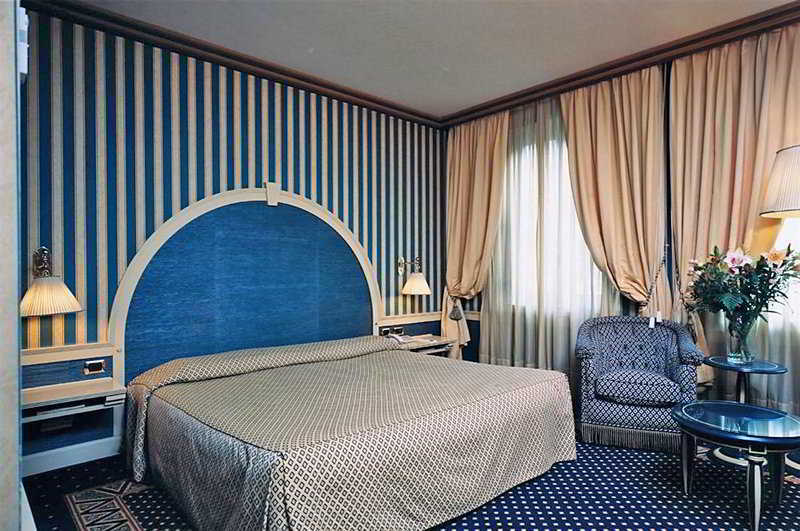 Hotel Auriga Milano Oda fotoğraf
